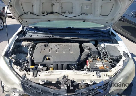 2014 Toyota Corolla S Plus z USA, uszkodzony, nr VIN 2T1BURHE6EC067801